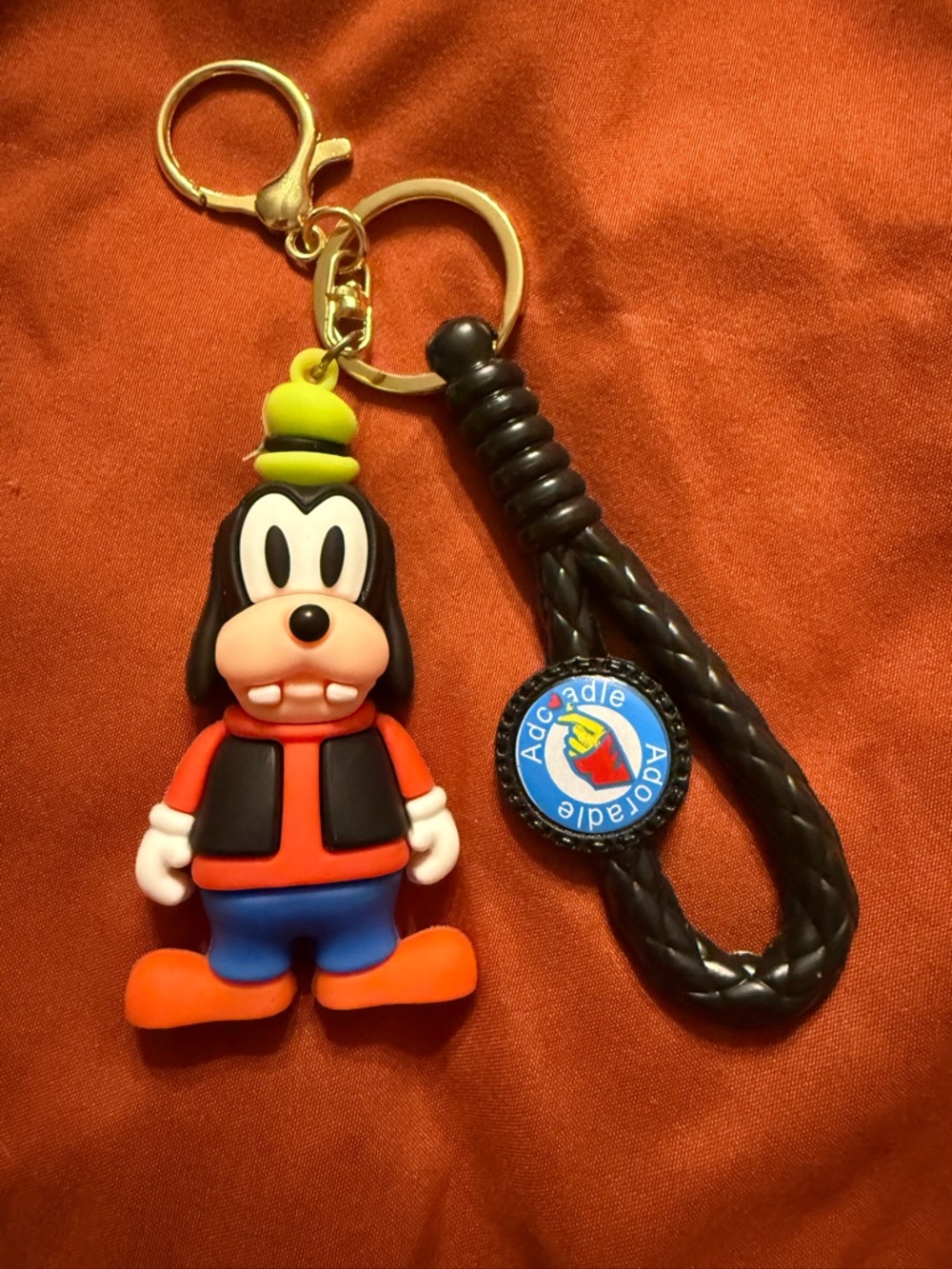 Goofy-inspired Keychain - Multicolor